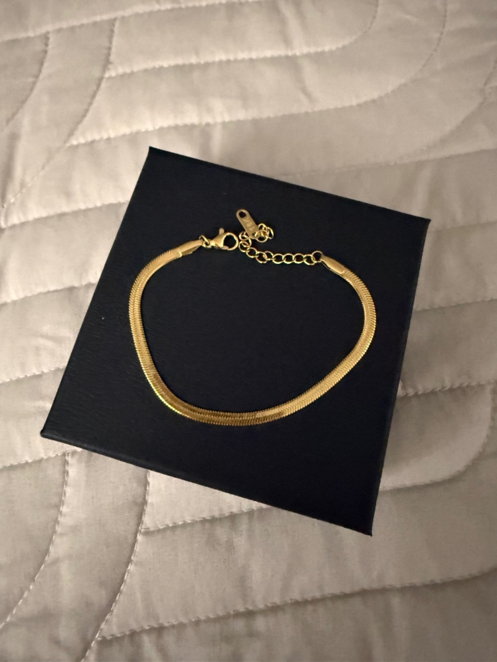 Gold bracelet